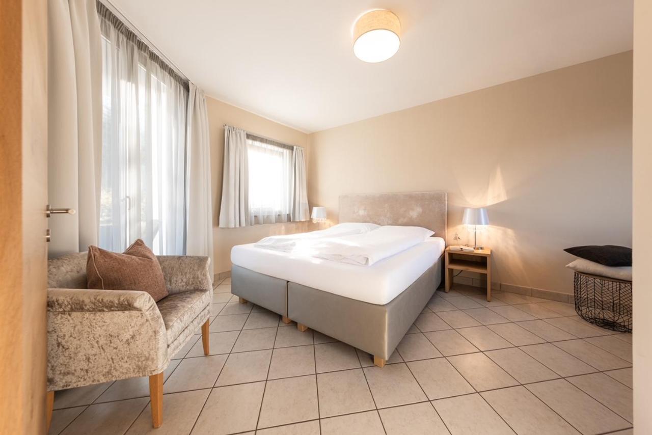 Weingut Weidlhof - Suite & Breakfast - Vacation For Wine Lovers Caldaro Eksteriør billede