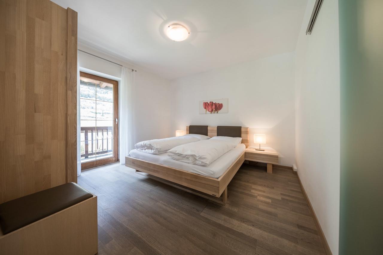 Weingut Weidlhof - Suite & Breakfast - Vacation For Wine Lovers Caldaro Eksteriør billede